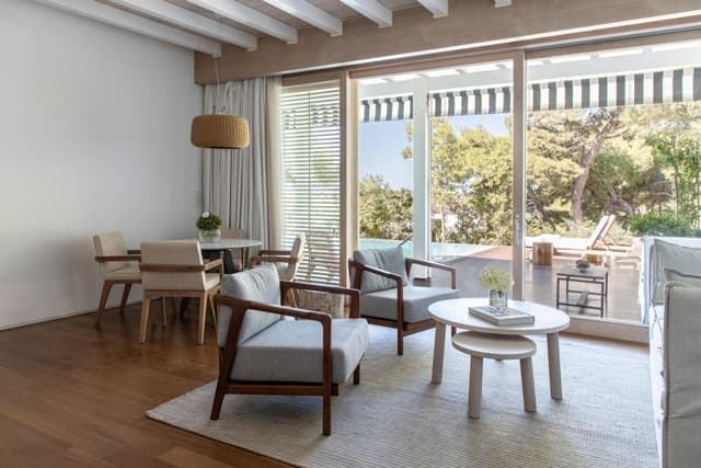 Bungalow Suite with Pool and Garden View · photo 4