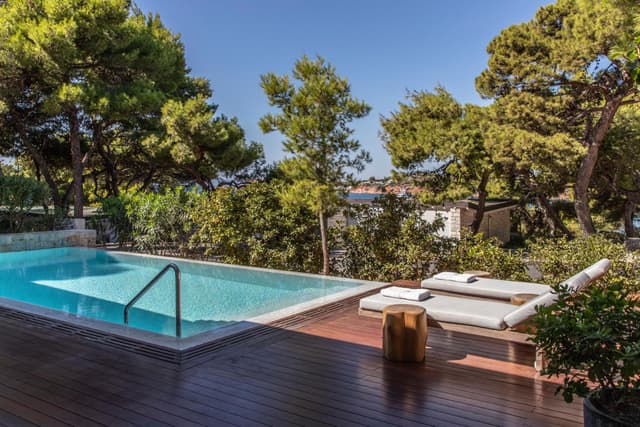 Bungalow Suite with Pool and Garden View · photo 5