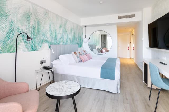 Deluxe Room Beach View (2 adults) · foto 6