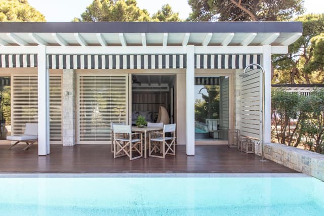 Bungalow Suite with Pool and Garden View · photo 6