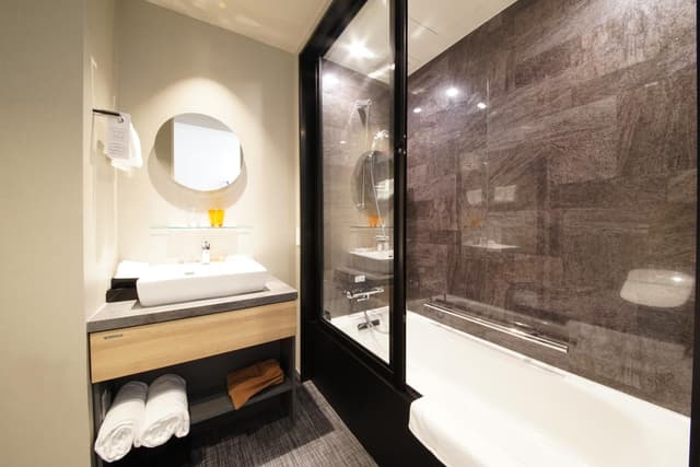 Habitación Doble Deluxe con Vista a la Ciudad · foto 4