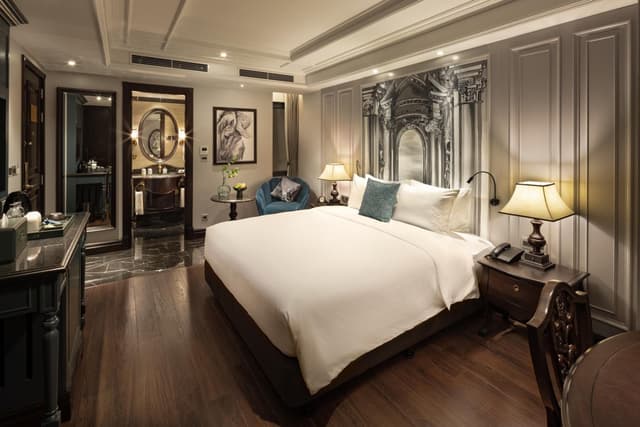Deluxe Double Room with Internal Window · photo 2