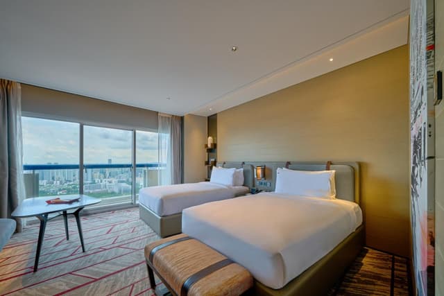 Premier, 2 Dobles, Balcón, Vista a la Ciudad · foto 8