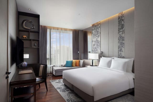 Grand Premier King Room with Balcony · photo 5