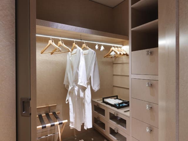 Deluxe City Room · photo 7