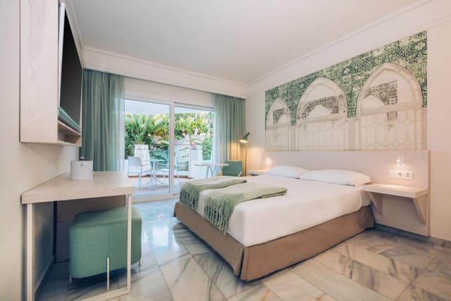 Double Room · photo 1