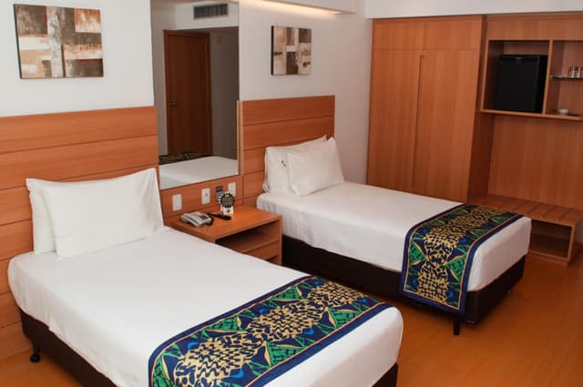 Superior Twin Room with Side Sea View · photo 1