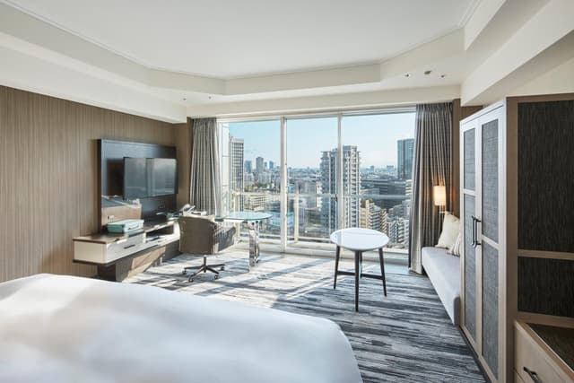 Panoramic King Room - Non-Smoking · photo 6