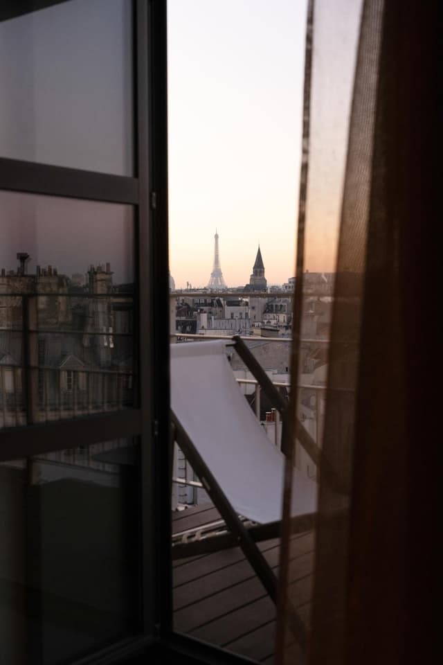 Habitación "Premium" con Terraza y Vista a la Torre Eiffel · foto 2