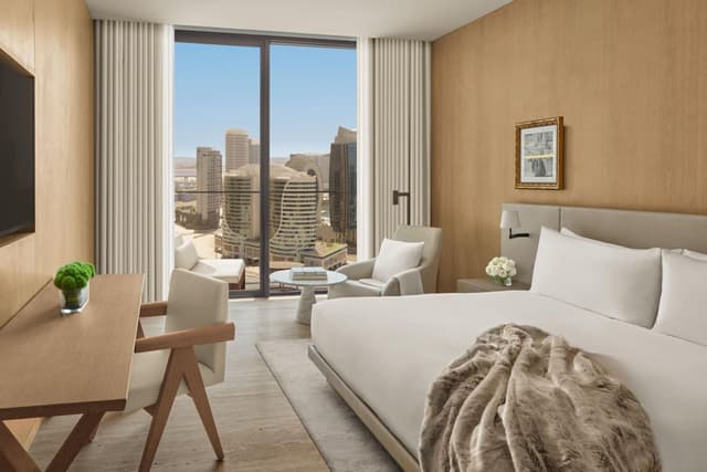 Superior King Room With Balcony - High Floor · photo 2