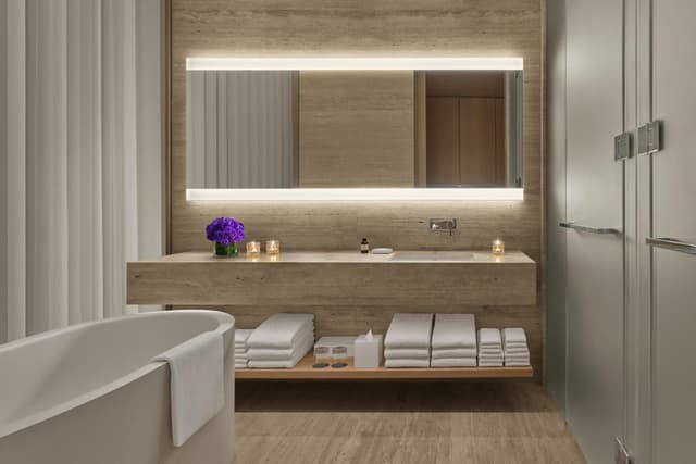 Superior King Room With Balcony - High Floor · photo 3