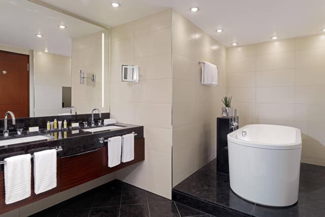 One-Bedroom Capital Suite with Executive Lounge Access · foto 2
