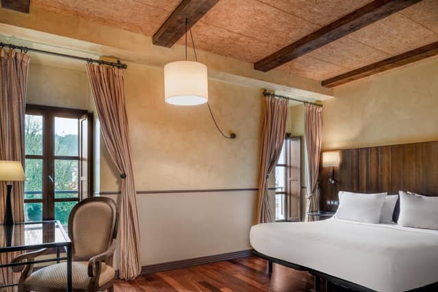 Deluxe King Room · photo 1
