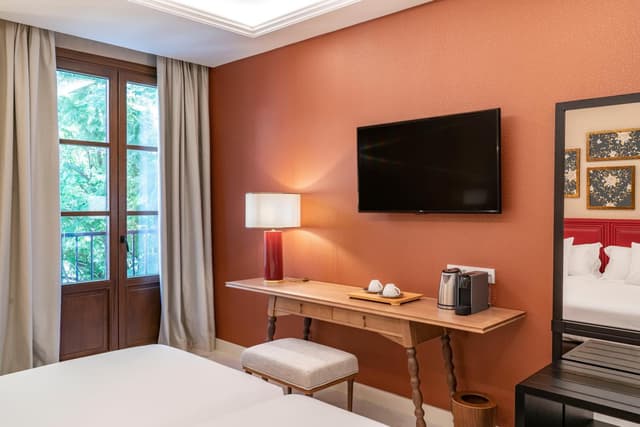 Double Room with Balcony · photo 4