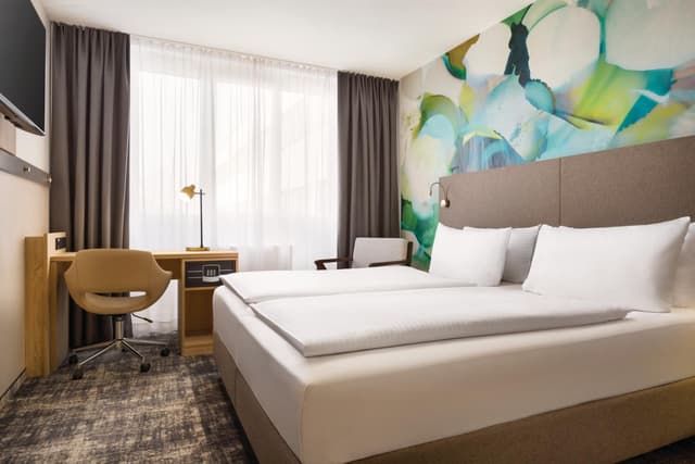 Standard Twin Room with Kitchenette - Non-Smoking · photo 1