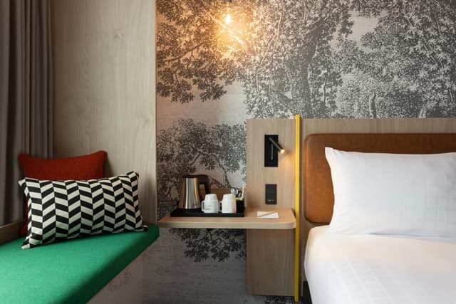 Standard Twin Room · photo 8