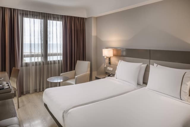Standard room, Guest room, 2 Twin/Single Bed(s) · photo 4