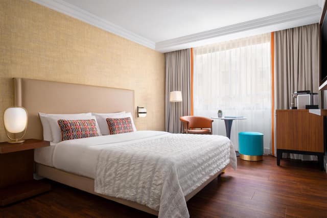 Habitación clásica con vista al patio, cama King · foto 4