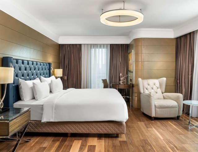 Suite Junior con vistas a la ciudad - Acceso a Lounge · foto 1