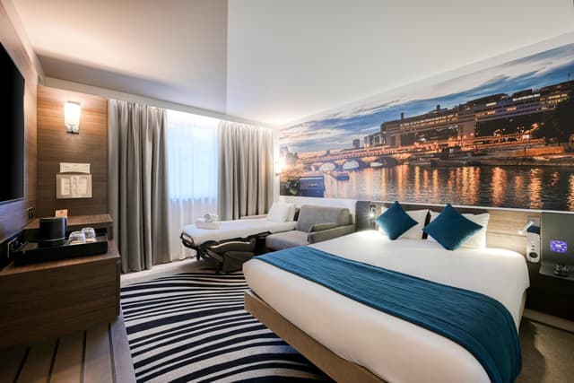 Family Superior Room with Sofa Bed · photo 5