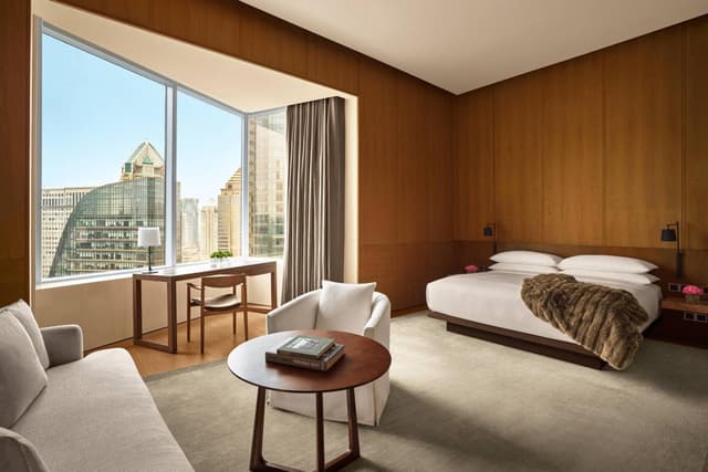 City View Loft with One King Bed · photo 1