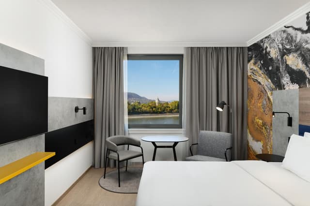Premium Double Room with River view ( newly refurbished ) · photo 4