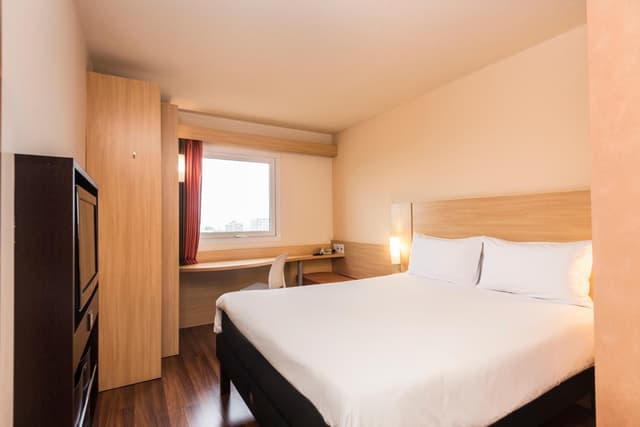 Standard Double Room · photo 8