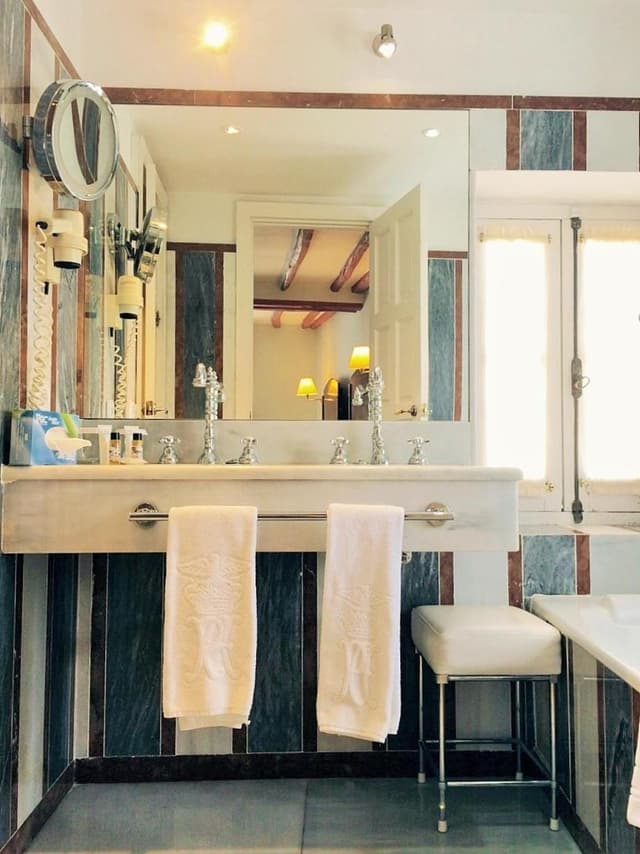 Habitación Doble con Bañera de Hidromasaje · foto 7