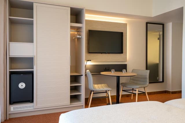 The INNSIDE Room · photo 3