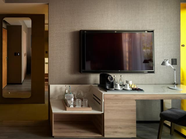 Standard King Room · photo 6
