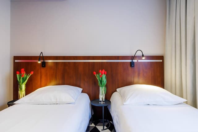 Classic Twin Room · photo 7