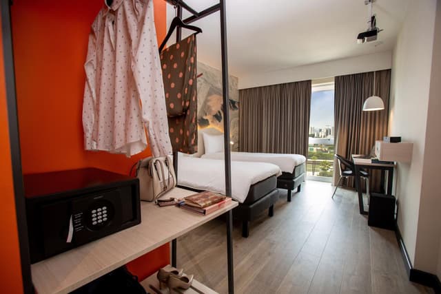 Habitación Estándar con Dos Camas Individuales · foto 5