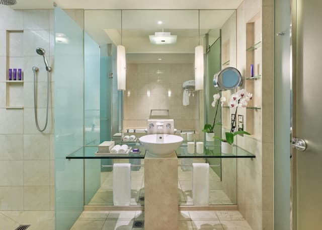 Tower Superior Twin Room · photo 3