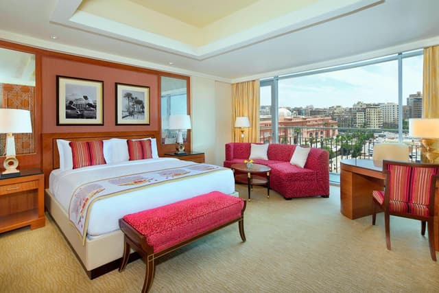 Deluxe room, 1 King · photo 2