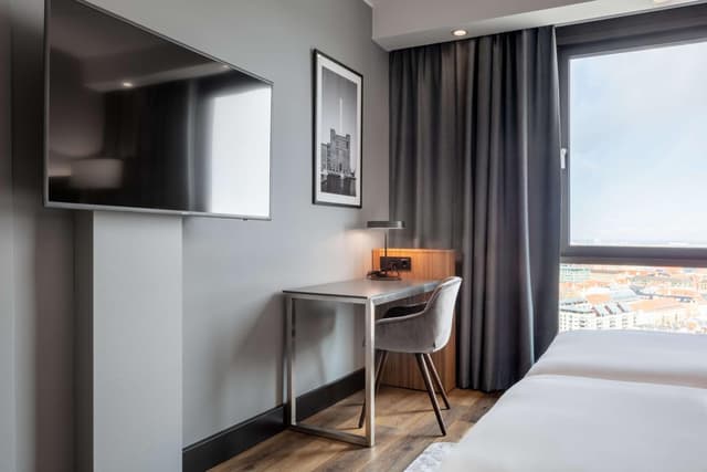 Standard Room · photo 8