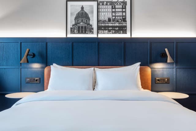 Superior Room with Panoramic City View · photo 1