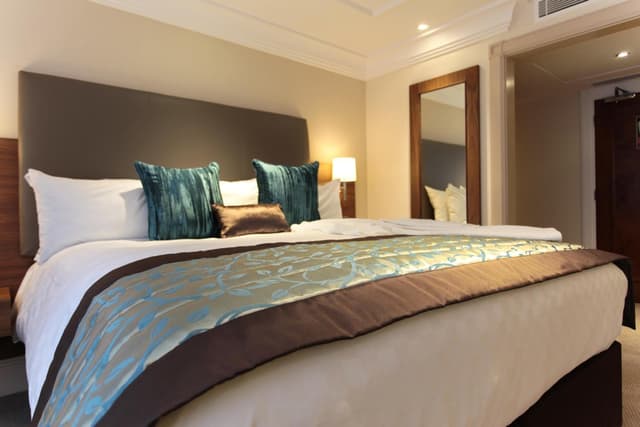 Deluxe King Room · photo 1