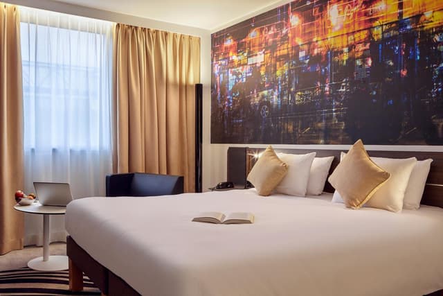 Superior King Room · photo 1