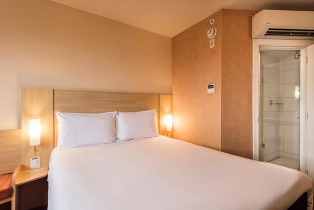 Standard Double Room · photo 3