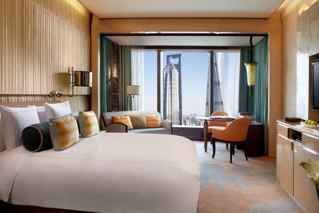 Habitación King con vista a la ciudad. · foto 1