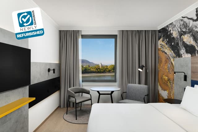 Premium Double Room with River view ( newly refurbished ) · photo 5