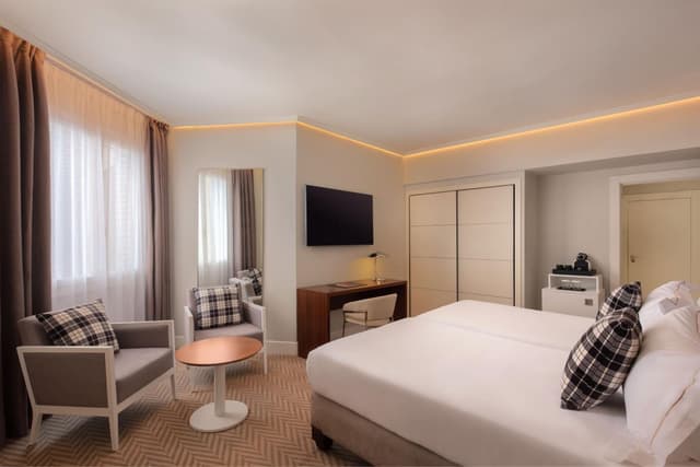 Guest Room with Twin beds · photo 2