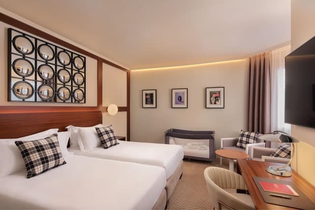 Guest Room with Twin beds · photo 1