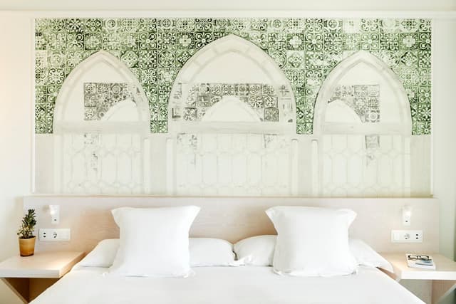 Double Room with Pool View · photo 3