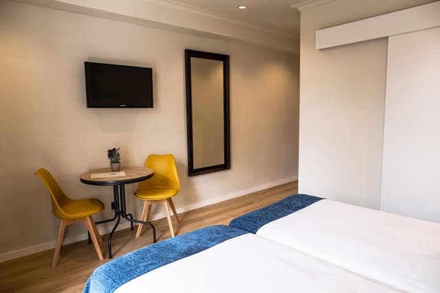 Double or Twin Room · photo 2
