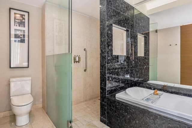 Deluxe King Room · photo 5