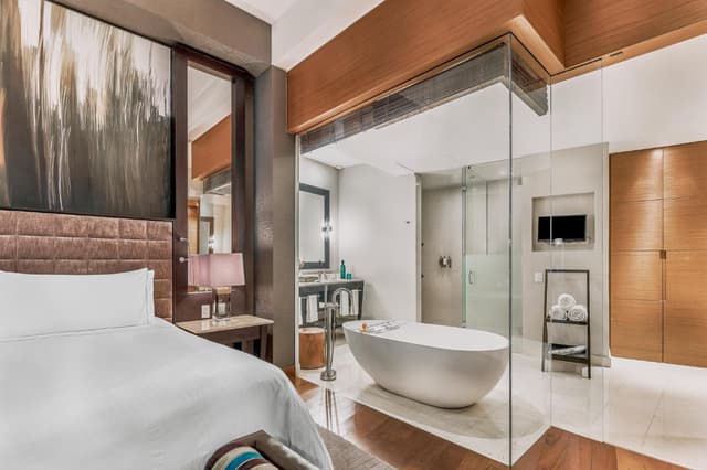 Executive Suite · photo 7