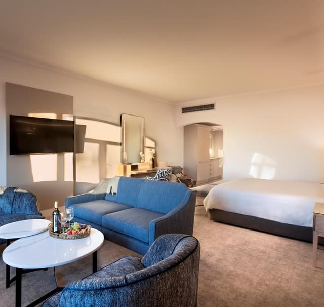 Superior Double Room with Piazza View · photo 5