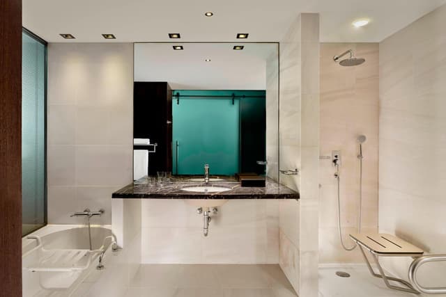 Deluxe, Guest room, 2 Twin/Single Bed(s) · photo 3