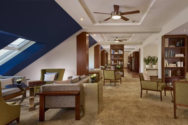 Premium Executive Room with Club Lounge Access · photo 6